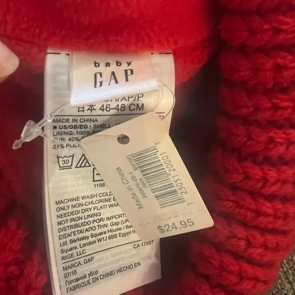 Baby GAP - red winter‎ hat -Size XS/S